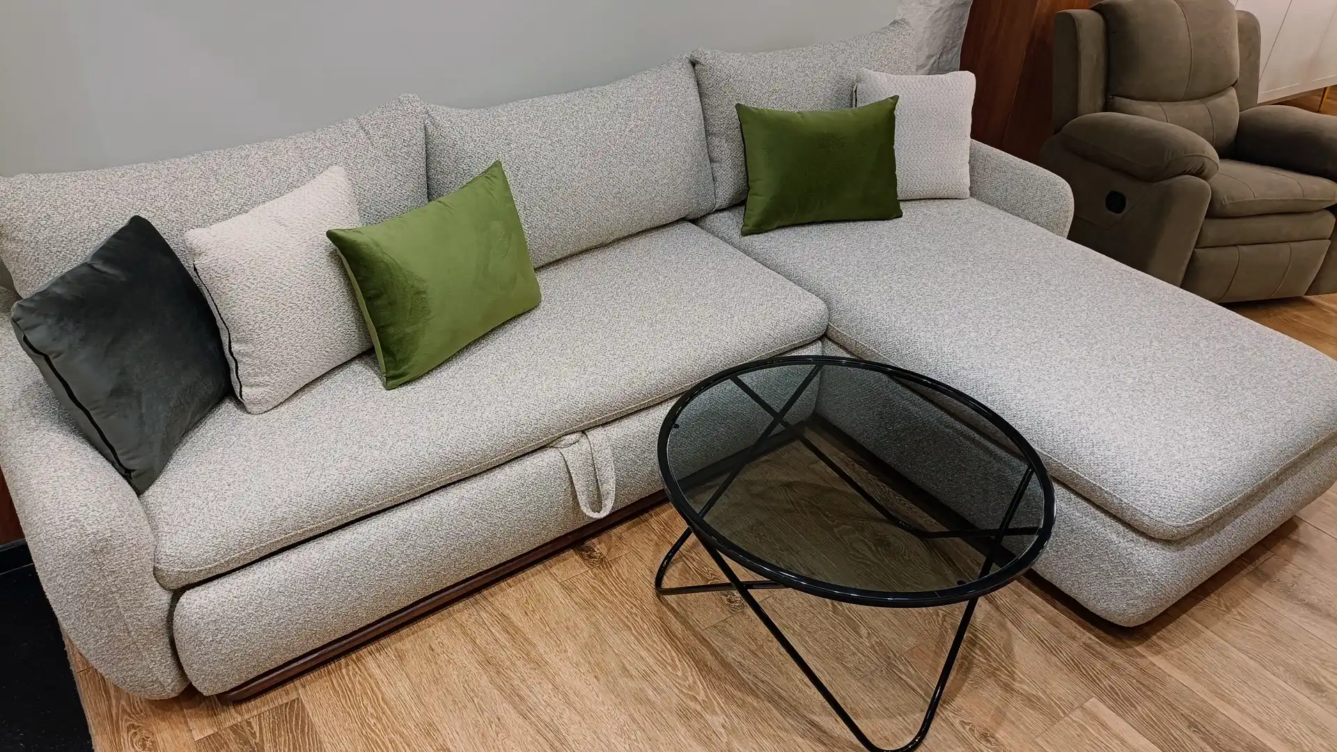 ركنة سرير وسحارة مودرن